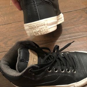 High top black converse